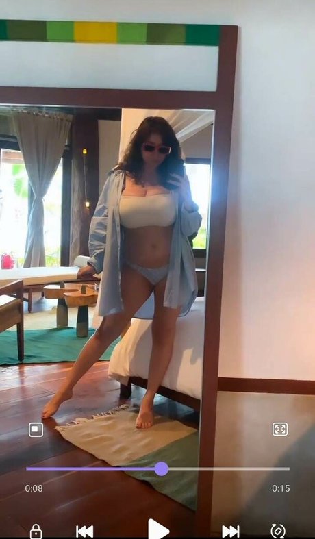 Josahandry Lia model porn photo