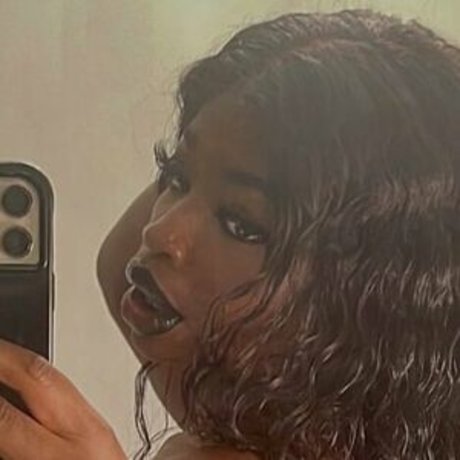 Mayhashira pornstar naked pic