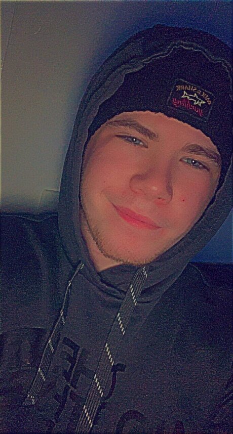 BigKez pornstar erotic photos