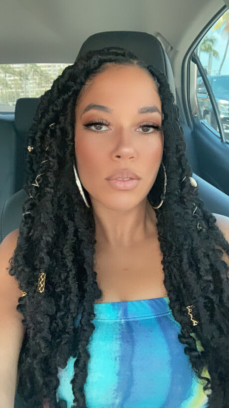 Desii Smitth actress gallery