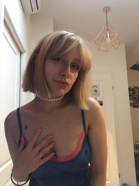 artisticbellah pornstar art gallery