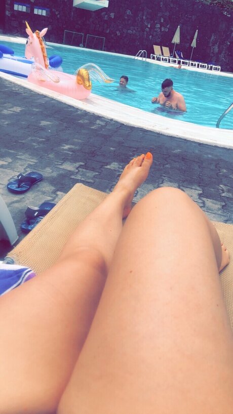 Carleigh top model photo