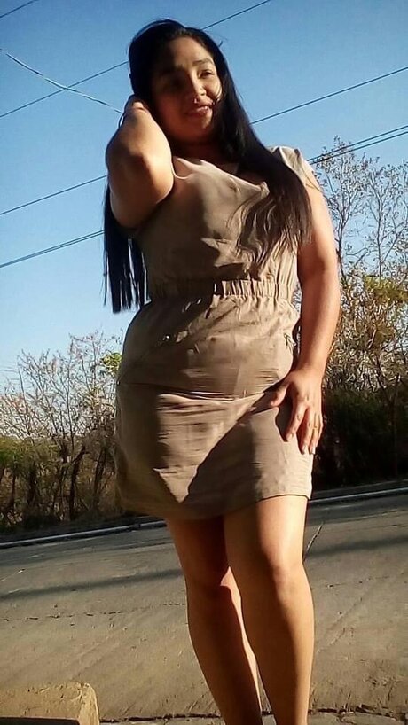 Lisbeth Ruiz star art pictures