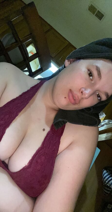 Mahayla Nielsen pornographic model photos