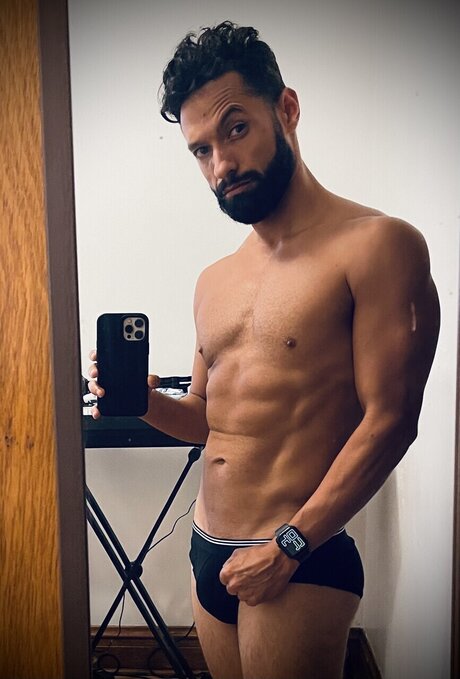 Blad Moreno star nude image