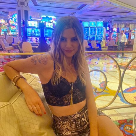 MessyLeXXXy model pics