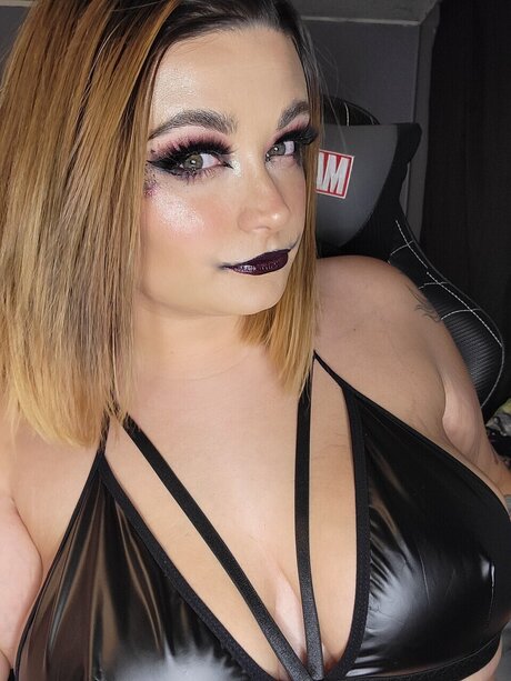 Amethyst Layne sex actress galleries