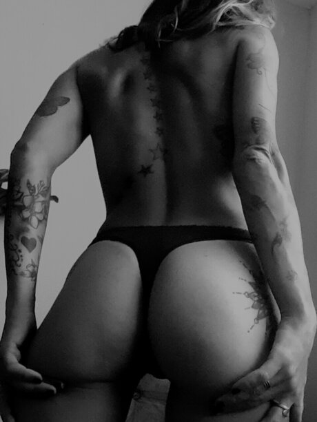 Yeyogo model exclusive archive