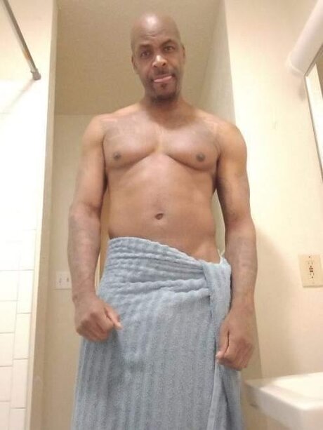 Bigdicclucc naked star picture