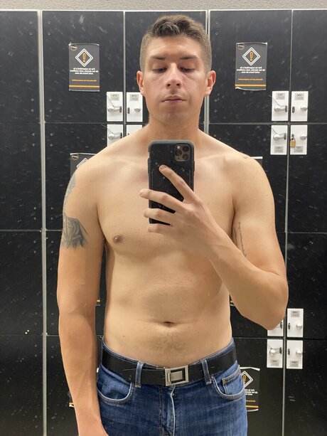 Agust n model adult gallery