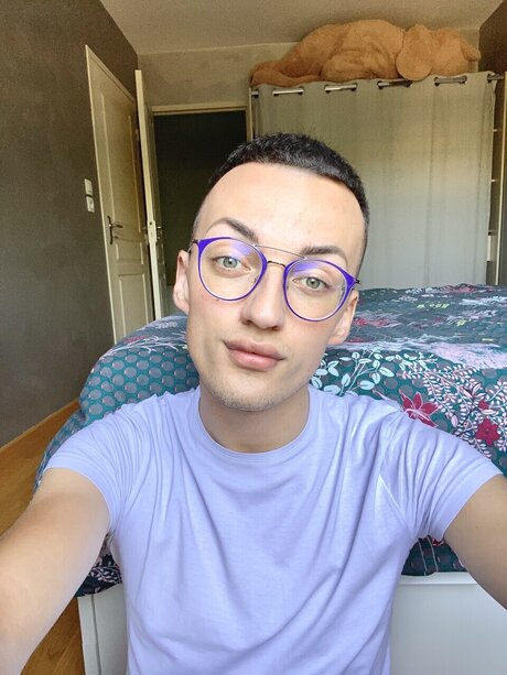 FxB pornographic model pictures