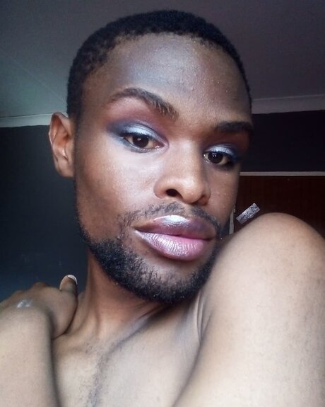 MMELS xxx actress pics