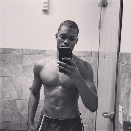 Shamon B free star pictures