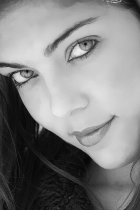 Chesp model nude pics