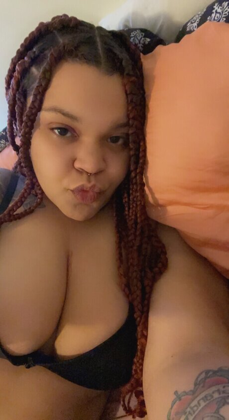 Lizzy S star porn pics