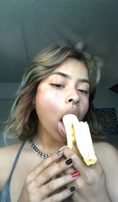 wowitssam sexy pornstar photo