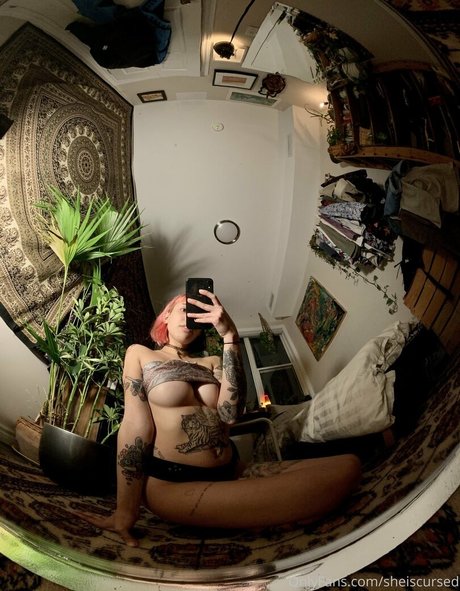 Sheiscursed model hd image