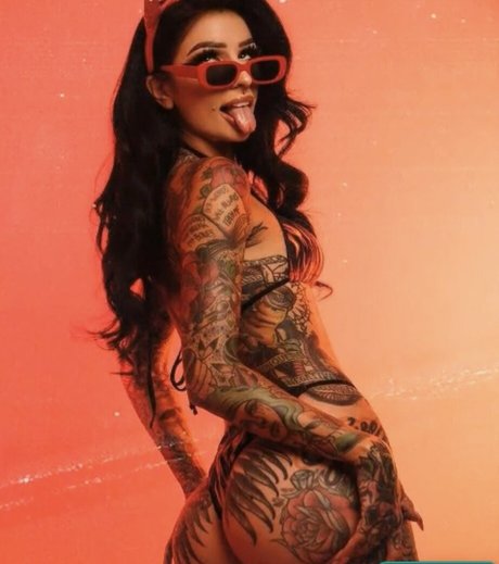 Angela Mazzanti hot star gallery