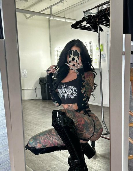 Angela Mazzanti pornstar exclusive galleries