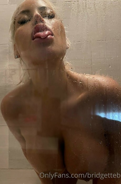 Bridgette B model hd image