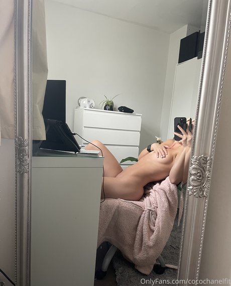 Little CoCo model beautiful pic