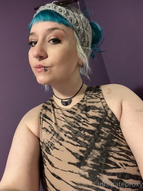 Proxy Paige pretty model images