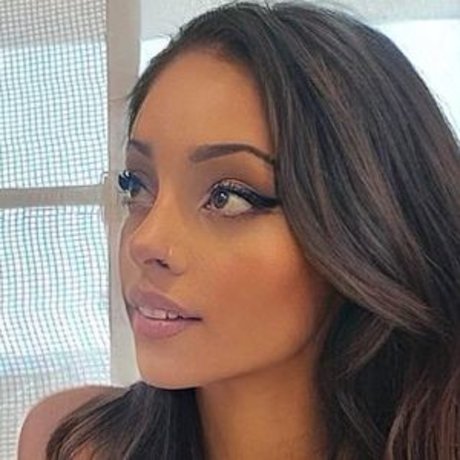 Angel Rhodes high quality actress images