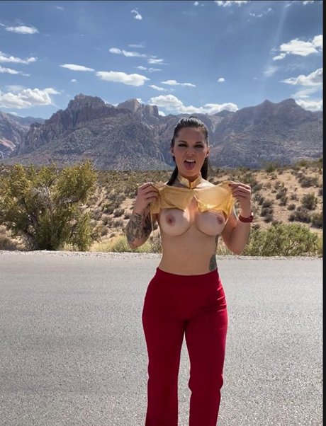 lmichelee erotic actress pics