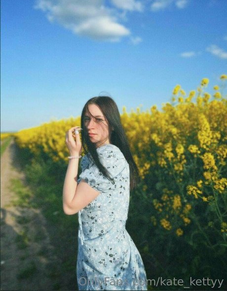 kate kettyy pornstar image