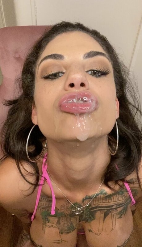 Bonnie Rotten xxx actress img