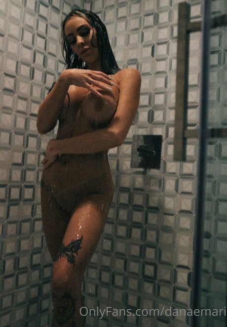 Danae Mari nice star img