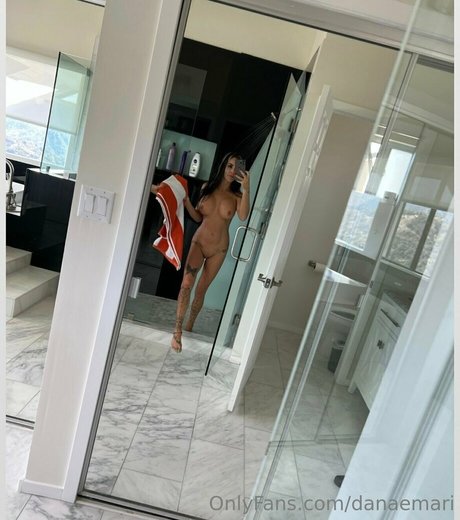 Danae Mari sex model galleries