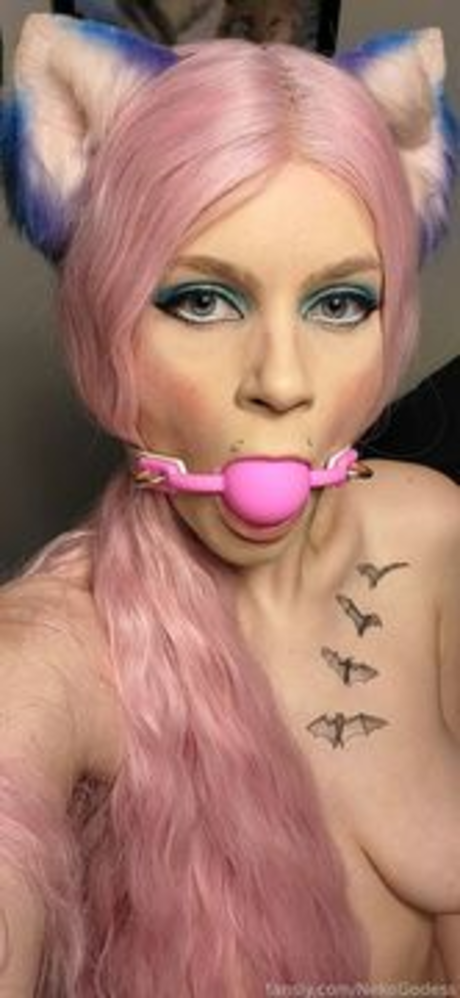 NekoGodess naked pornstar images