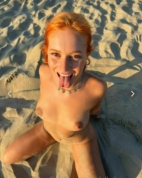 Dolly Dyson naked actress image