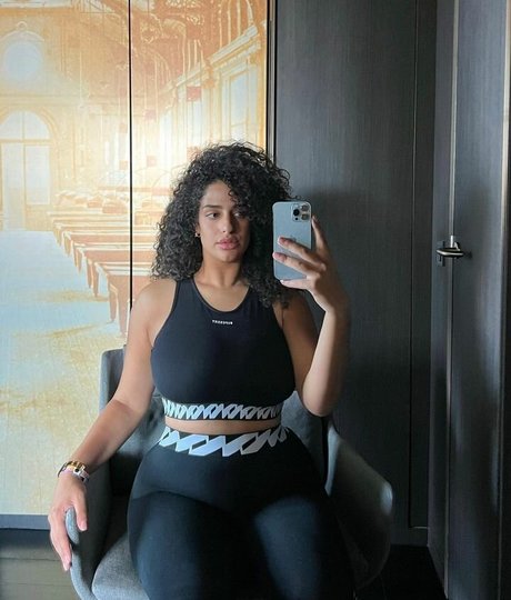 Anna Maria pretty model pics