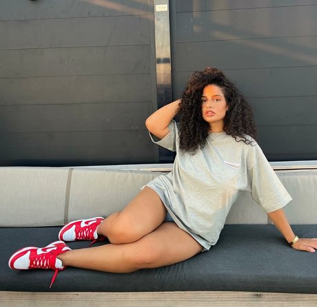 Anna Maria naked actress gallery