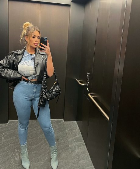 Lisa Amber star hot pictures