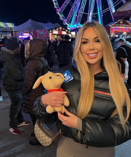 Lisa Amber porn model images