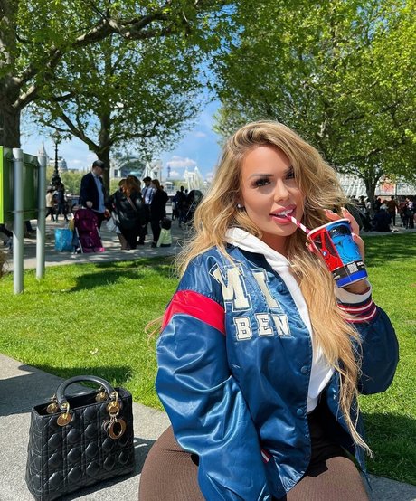 Lisa Amber hd actress pics