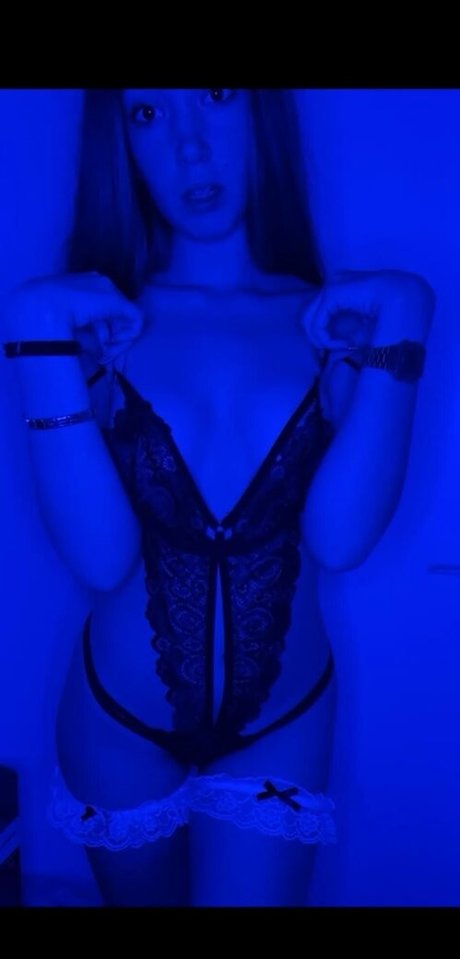 babbyliili xxx actress images