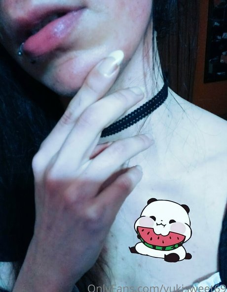 yukisweet69 nude pornstar picture