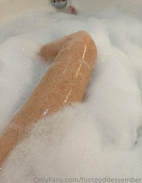 footgoddessember perfect star pic