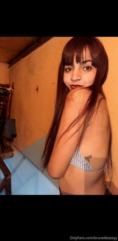 brunettesexyy nice pornstar images