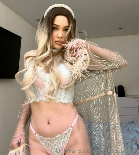 wonder hailey pornstar naked photo