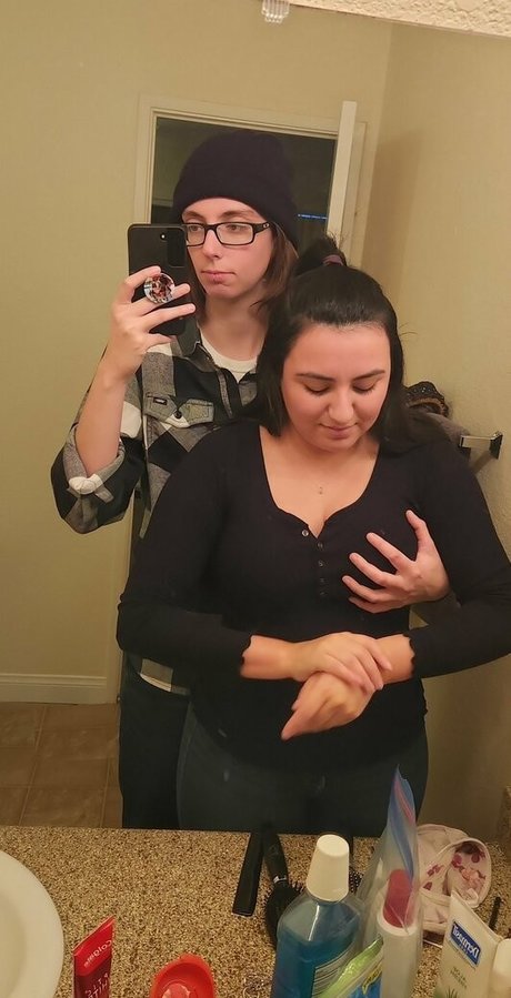 Butterflywteeth model nudes archive