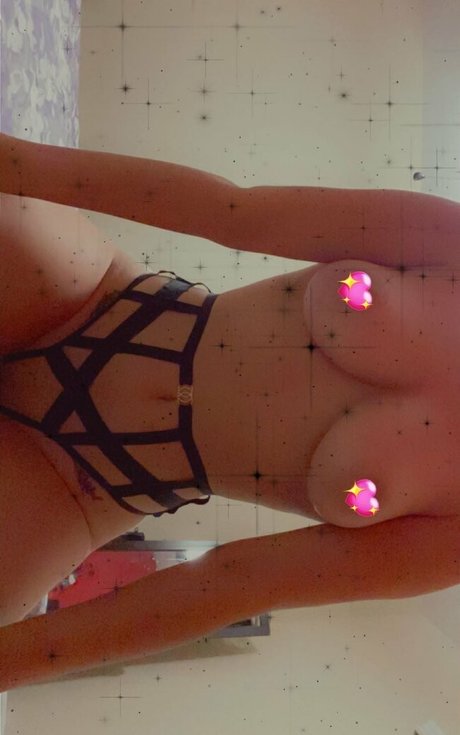 Butterflywteeth hd star img