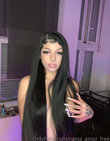 roma amor free top model photo