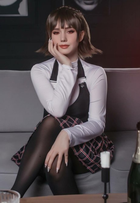 JyuSan pretty pornstar gallery