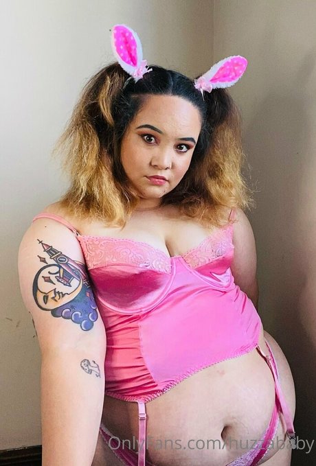 huzzababy pornographic star photos