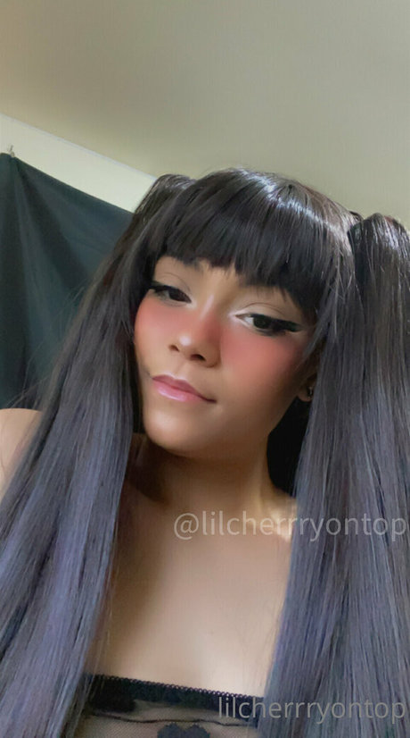 lilcherrryontopfree model nude image